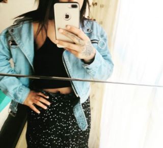 Doyumsuz  Oral yapan Escort Banu