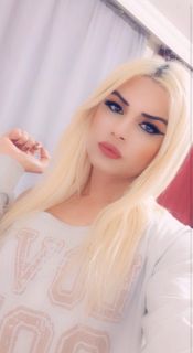 Genç ve güzel üniversiteli Julide