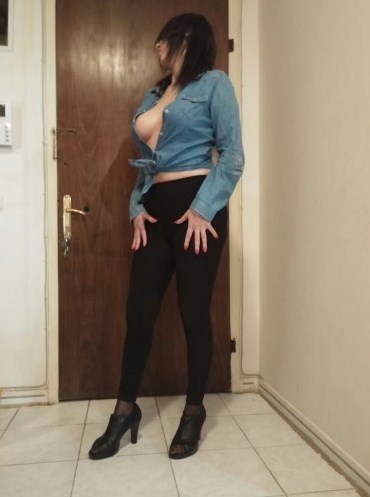 Meram Escort Bayanları: Güzellik ve Kalite Çarpıcı Birleşimi