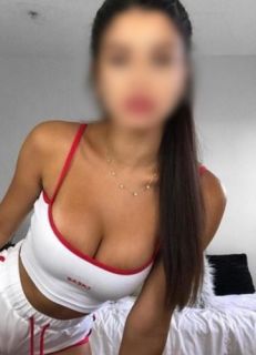 Müthiş Anlar için Escort Yağmur