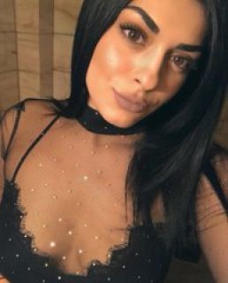 Sınırsız seks tercih eden Beyaz