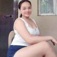 Kalçasını tokatlamayı seven Şebnem