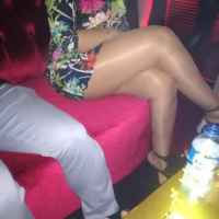 Sarı saçlı Sexy Hasibe