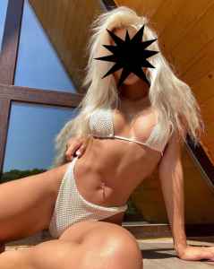 Doğal güzelliyi olan Aysel