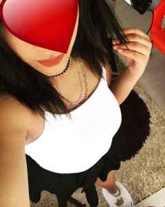 Doyumsuz  Oral yapan Escort Banu