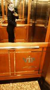 Duygusal konularda pek hassas Lada