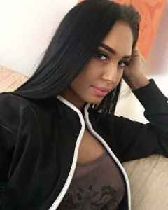 Herkese layık bir escort Zeynep