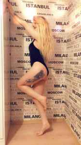 Tatlı bir güzel Gülay