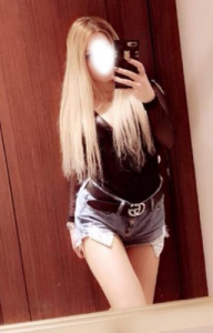 Yabancı sarışın super escort Soniya